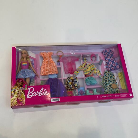 Barbie Doll w/ 7 Different Outfits Children’s Dolls Toys Retro Contemporary NWT - Picture 1 of 9